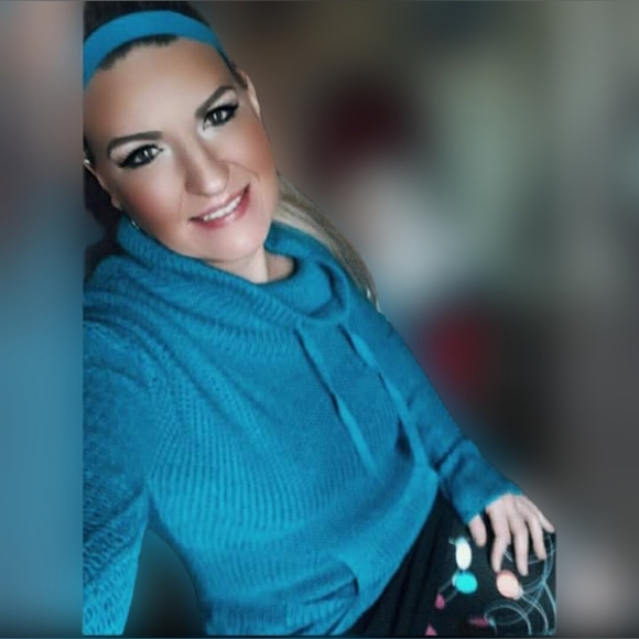 Rue21 Sweaters - Rue 21 Cowl Neck Sweater with front pouch Turquoise